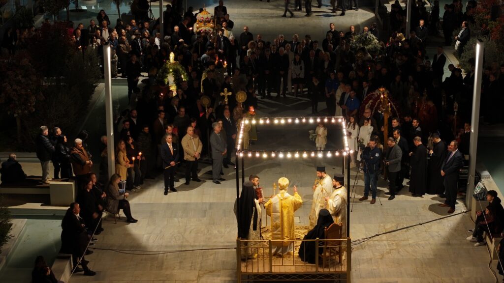 Η συνάντηση Επιταφίων κεντρικών Ενοριών του Αιγίου ΒΙΝΤΕΟ-ΦΩΤΟ