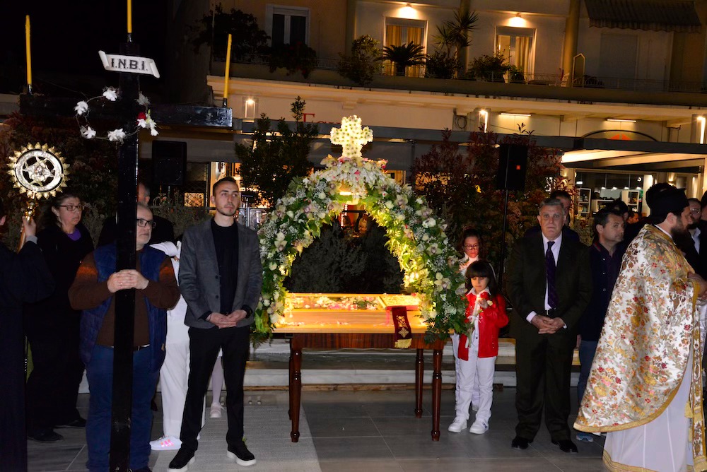 Η συνάντηση Επιταφίων κεντρικών Ενοριών του Αιγίου ΒΙΝΤΕΟ-ΦΩΤΟ