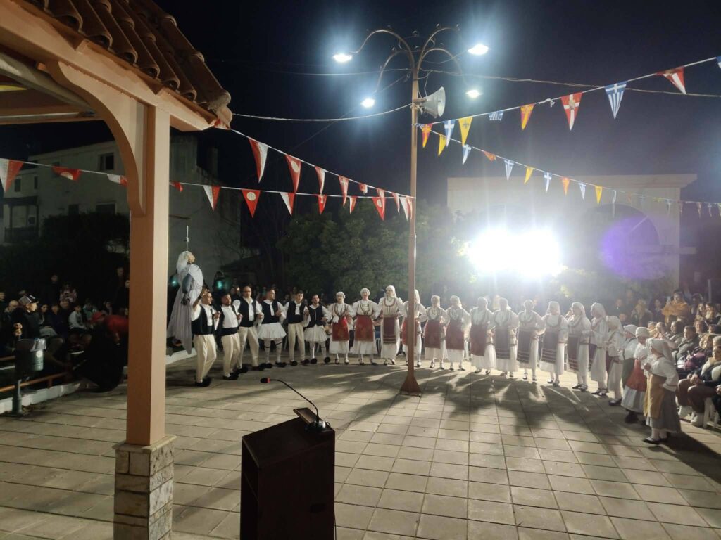 Διατήρηση του εθίμου «Κάψιμο του Ιούδα» στην Τέμενη Αιγίου ΦΩΤΟ