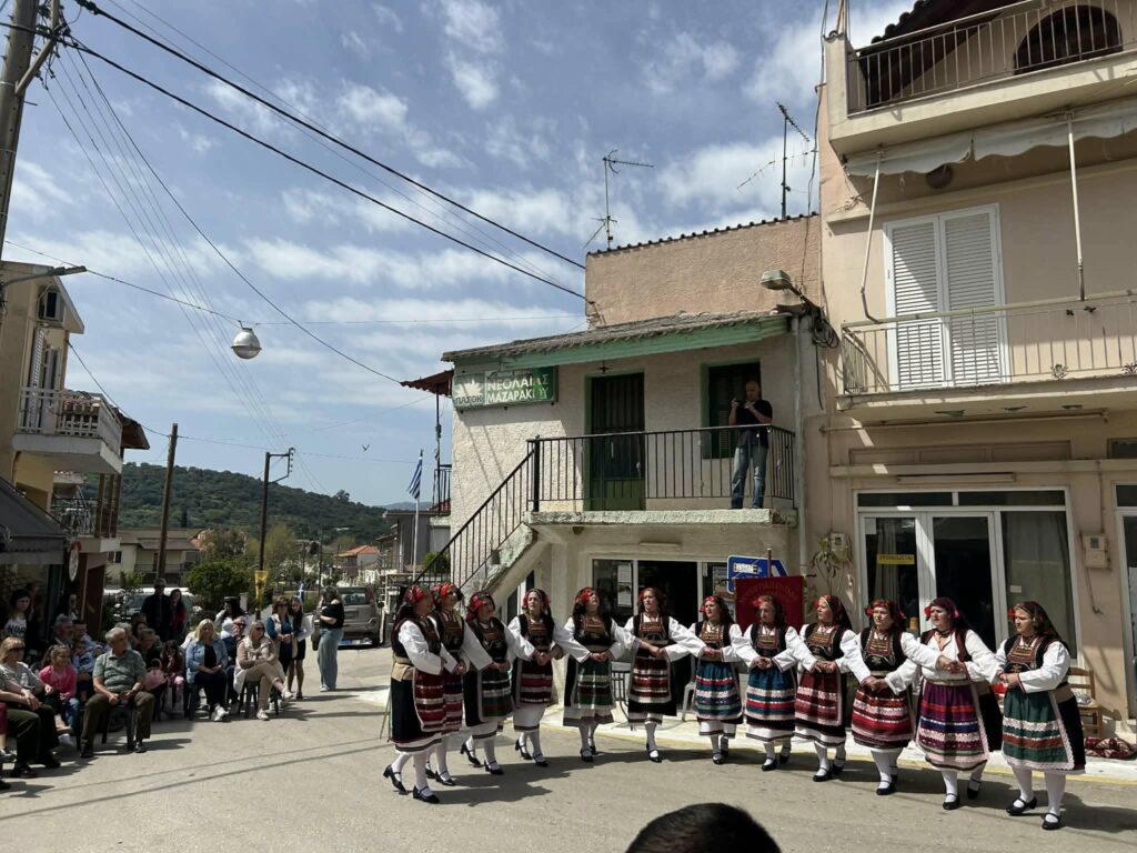 Το έθιμο του Μαζαρακίου Δυτικής Αχαΐας τη Δευτέρα του Πάσχα ΦΩΤΟ
