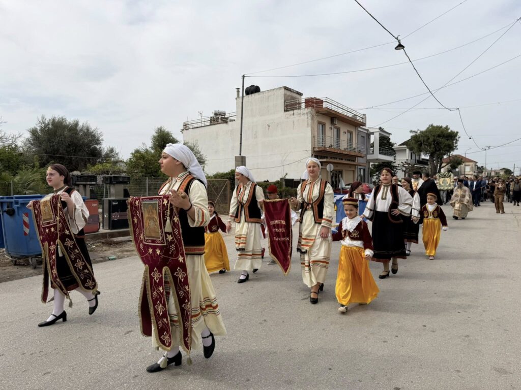 Γιόρτασαν την Προστάτιδά τους Ζωοδόχο Πηγή τα Σαγαίικα - Εορτασμός και στον Ριόλο