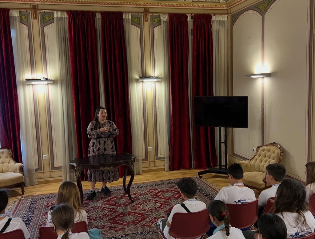 Ο Χορευτικός Αιγίου στο Παιδικό Φεστιβάλ ΦΩΤΟ