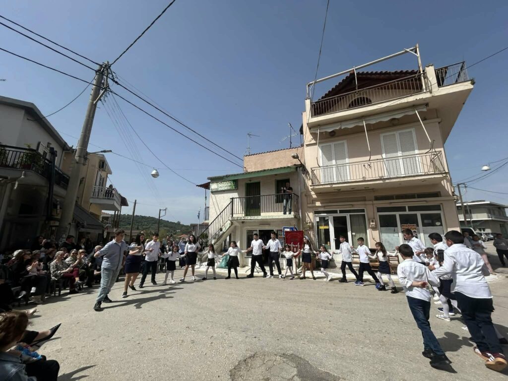 Το έθιμο του Μαζαρακίου Δυτικής Αχαΐας τη Δευτέρα του Πάσχα ΦΩΤΟ
