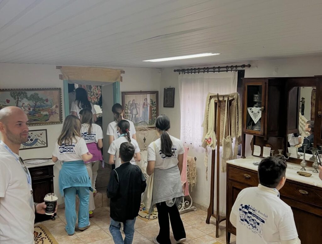 Ο Χορευτικός Αιγίου στο Παιδικό Φεστιβάλ ΦΩΤΟ