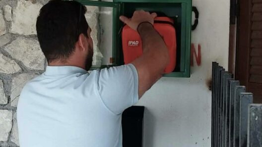 Στα Καστριά Καλαβρύτων δωρεά απινιδωτή μεγάλης ανθρώπινης αξίας ΦΩΤΟ