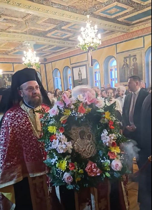 Αίγιο: Λαμπρός εορτασμός της Πολιούχου Παναγίας Τρυπητής ΒΙΝΤΕΟ-ΦΩΤΟ