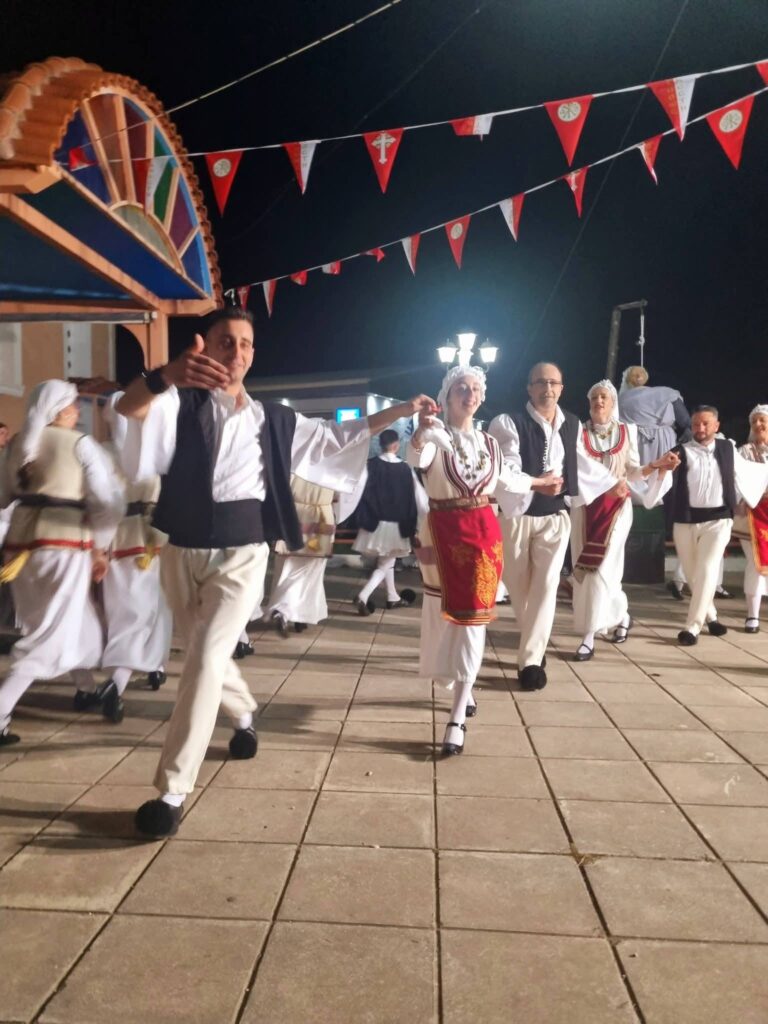 Διατήρηση του εθίμου «Κάψιμο του Ιούδα» στην Τέμενη Αιγίου ΦΩΤΟ