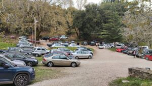 Συρροή πιστών στην Μονή Ομπλού για την Παναγία ΦΩΤΟ