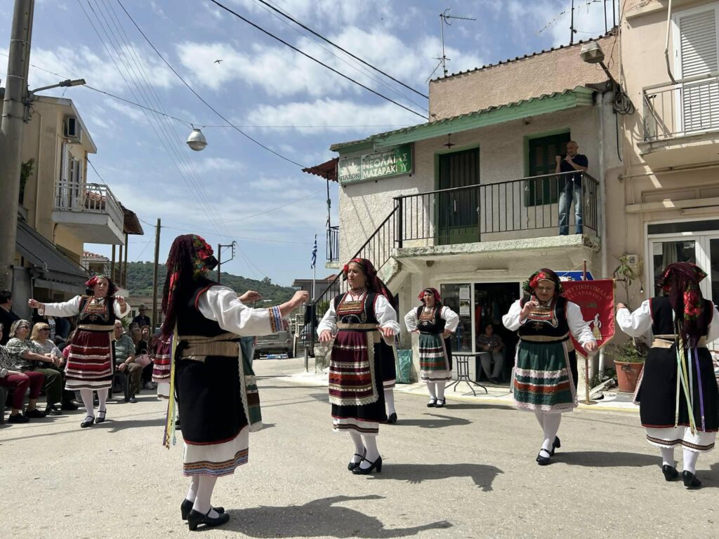 Το έθιμο του Μαζαρακίου Δυτικής Αχαΐας τη Δευτέρα του Πάσχα ΦΩΤΟ