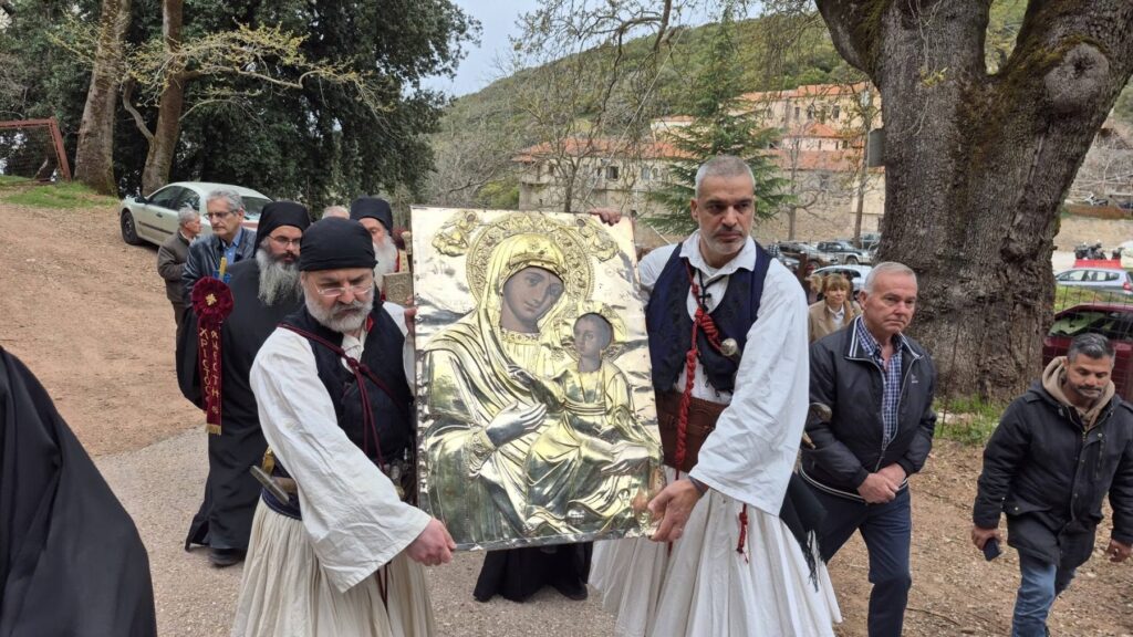 Ο Σκοπευτικός Ομιλος Παραδοσιακών Οπλων Πάτρας στην Παναγία την Ομπλίτισσα ΦΩΤΟ