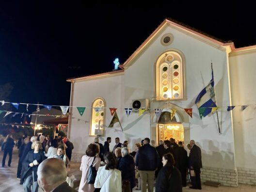 Η εορτή της Ζωοδόχου Πηγής στην Παραλία Πλατάνου Ακράτας ΦΩΤΟ