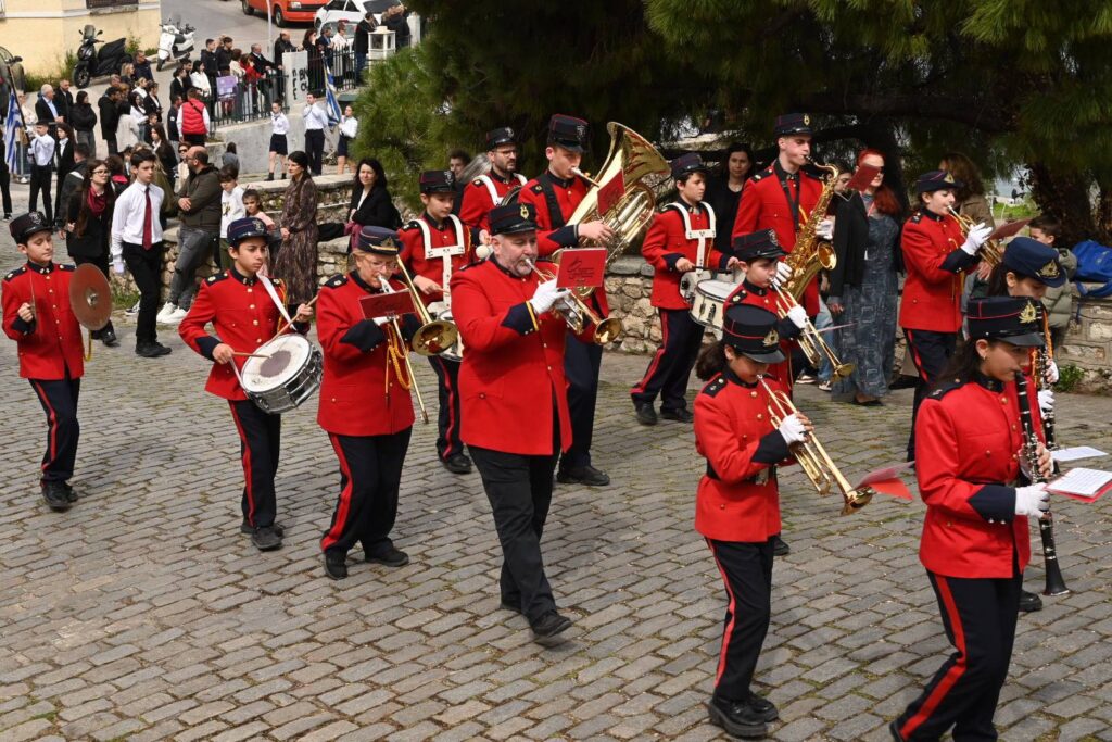 Η Φιλαρμονική Ακράτας στην Παναγία Τρυπητή, του Αιγίου ΦΩΤΟ