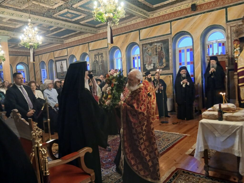 Αίγιο: Λαμπρός εορτασμός της Πολιούχου Παναγίας Τρυπητής ΒΙΝΤΕΟ-ΦΩΤΟ