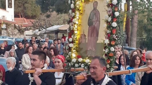 Ο Σύλλογος Κρητών φοιτητών Πάτρας στον Αγιο Νικόδημο