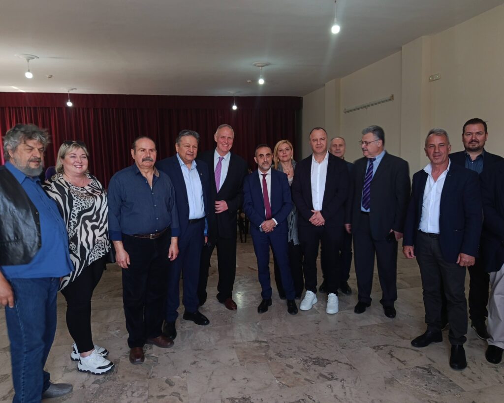 Με τιμητική πλακέτα οι εκλογές στους «Φίλους του Οδοντωτού» Διακοπτού–Καλαβρύτων ΦΩΤΟ