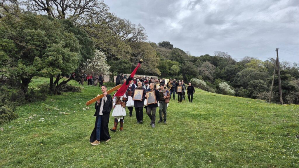 Ο Σκοπευτικός Ομιλος Παραδοσιακών Οπλων Πάτρας στην Παναγία την Ομπλίτισσα ΦΩΤΟ