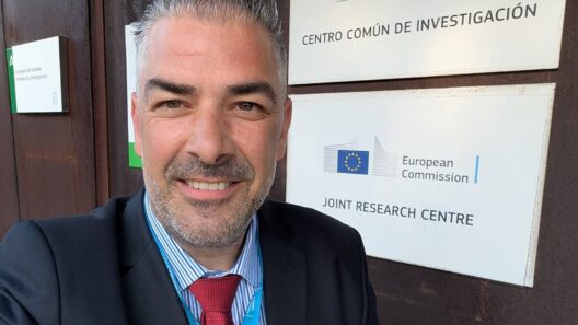 Ο Χρήστος Μητρογιώργος της Περιφέρειας στη Σεβίλλη ΦΩΤ0