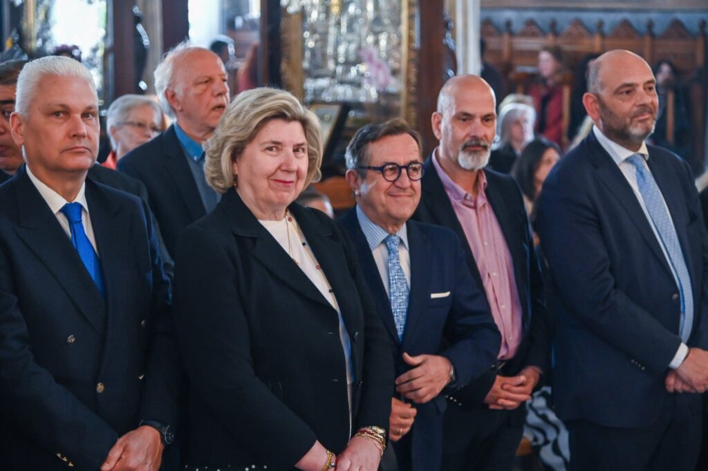 Οι Γορτύνιοι της Πάτρας στην μνήμη του Προστάτη τους Αγίου Γρηγορίου του Ε' ΦΩΤΟ