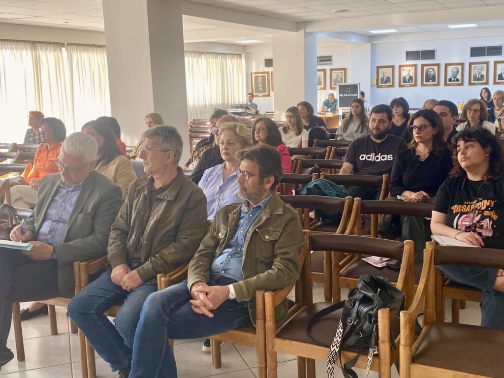 Ο Φ. Ζαΐμης στο Κέντρο «Εριφύλη» για την εξάλειψη της βίας κατά των γυναικών ΦΩΤΟ