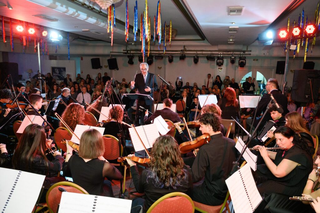 Η εκδήλωση «Νότες Ρομαντισμού και Νοσταλγίας» στην Πάτρα ΦΩΤΟ