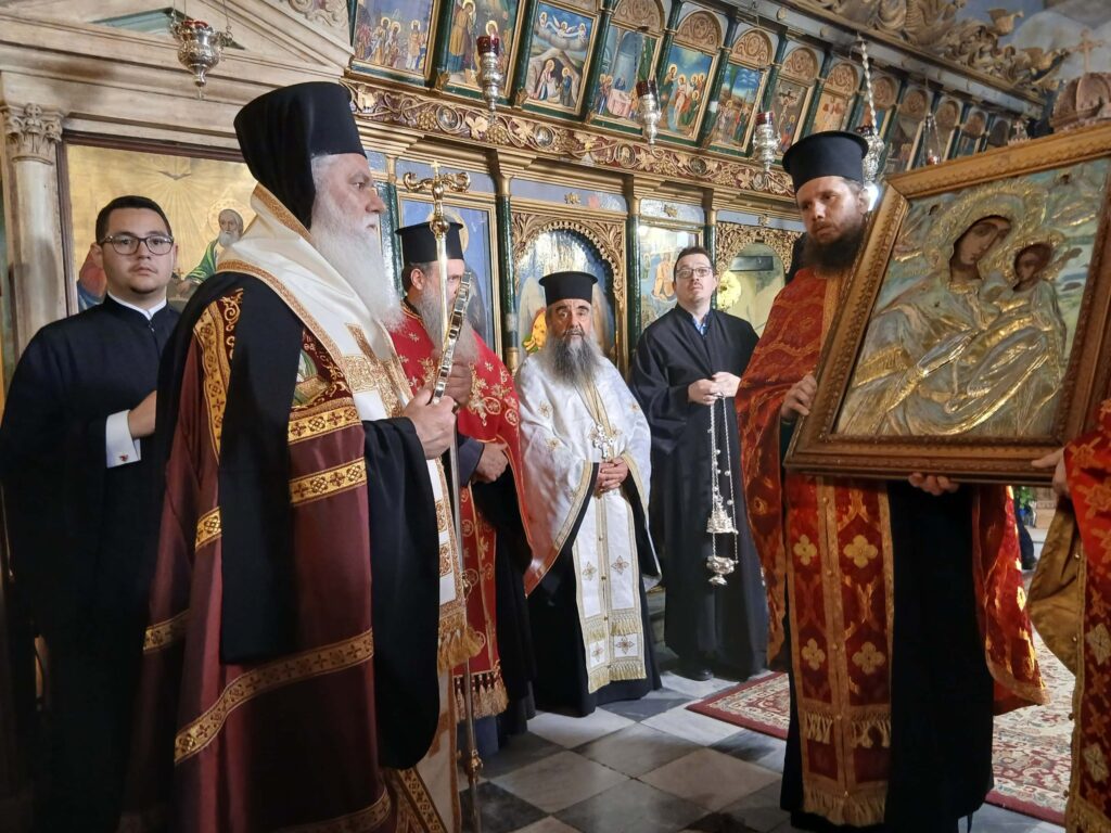 Η απόδοση της εορτής της Παναγίας Τρυπητής ΦΩΤΟ