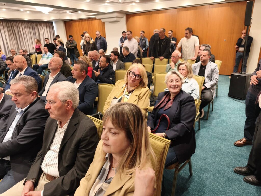 Πάτρα: Ο υφυπουργός παρά τω Πρωθυπουργώ Θ.Κοντογεώργης στην ΝΔ Αχαΐας - «Να αναδεικνύουμε το έργο μας» ΦΩΤΟ