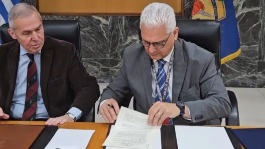 Πάτρα: Μνημόνιο συνεργασίας Υπουργείου Άμυνας-Περιφέρειας ΦΩΤΟ