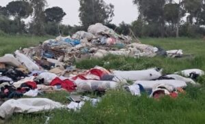 Κάτω Αχαΐα: Εντόπισαν και καθάρισαν παράνομη χωματερή δίπλα σε χώρο Υγείας ΦΩΤΟ