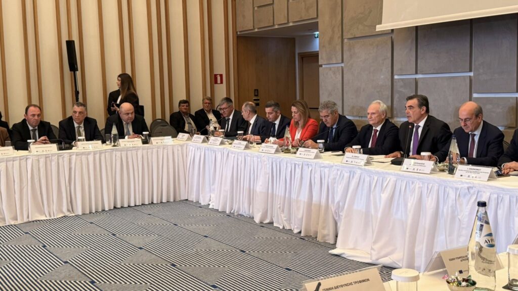 Αχαΐα: Συνάντηση Φίλια με Σχοινά για τη νέα ΚΑΠ και το Αγροτικό της περιοχής ΦΩΤΟ