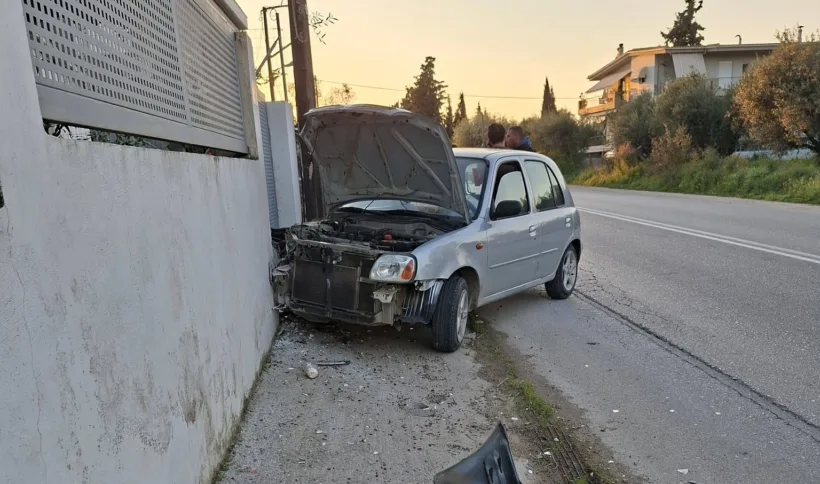 Πατρών-Πύργου: Οδηγός έπεσε σε μάντρα - Μηνύσεις από κατοίκους για οδική παγίδα ΦΩΤΟ