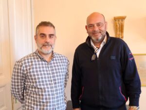 Πάτρα: Ο υφυπουργός Πολιτισμού Ι.Φωτήλας στην Υπηρεσία Νεωτέρων Μνημείων - «Ανάδειξη της κληρονομιάς»