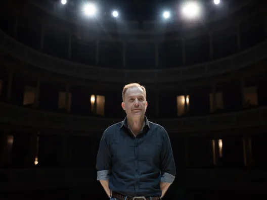 Πρόβες της νέας παραγωγής του «Άρματος Θέσπιδος» στο ΔΗΠΕΘΕ Πάτρας