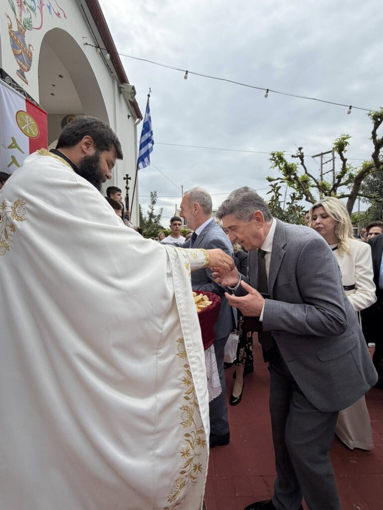 Ο δήμαρχος Δυτικής Αχαΐας Γρ.Αλεξόπουλος σε Αγιο Γεώργιο Απιδεώνα και Λάππα ΦΩΤΟ.