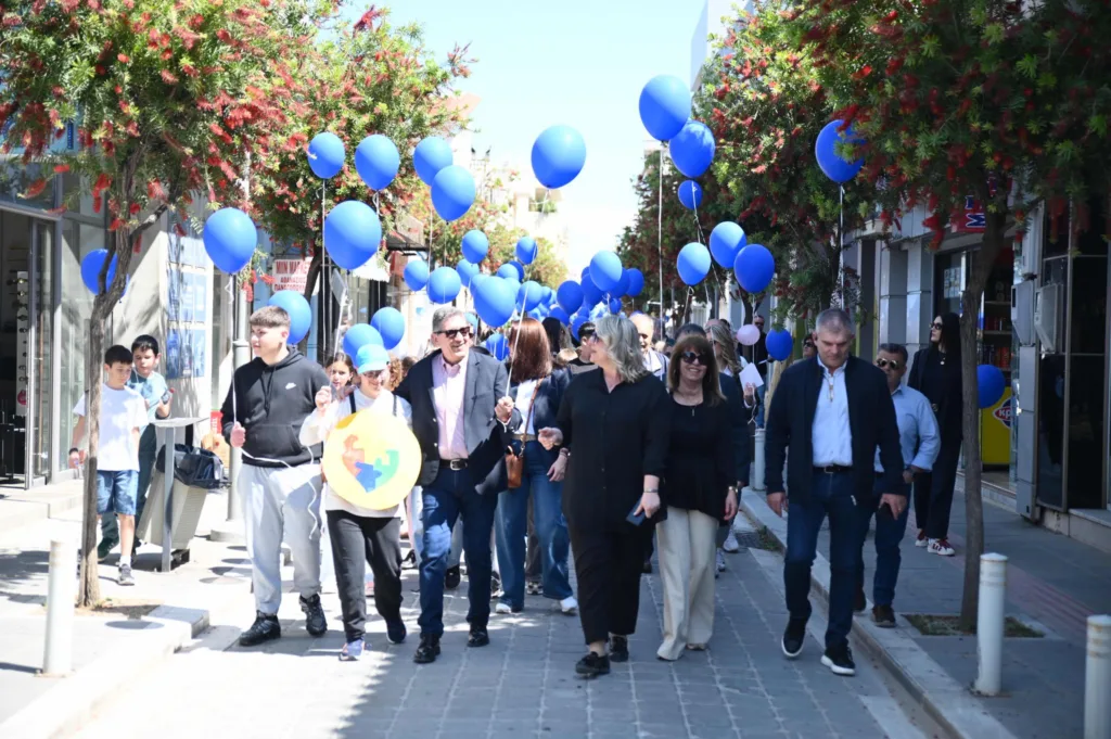 Ο περίπατος για τον αυτισμό από την «Πάλεια» Κάτω Αχαΐας ΦΩΤΟ