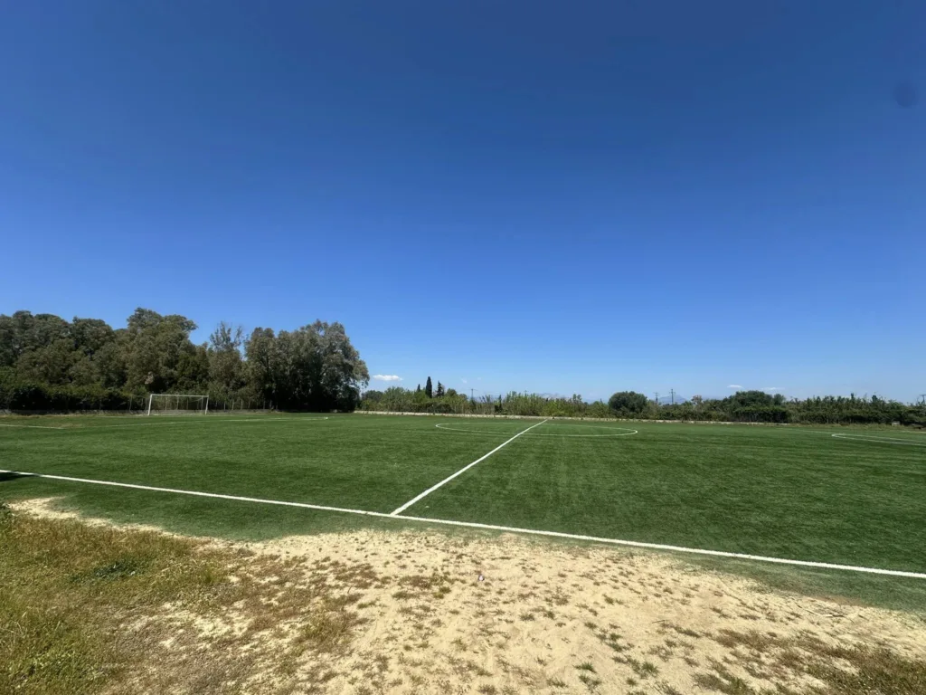 Κάτω Αχαΐα: Σπασμένο...το «Γήπεδο Σπάσματος» με ξηλώματα και ζημιές