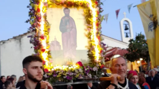 Περιφορά της εικόνας του Αγίου Νικοδήμου στο Ζαβλάνι Πατρών ΦΩΤΟ