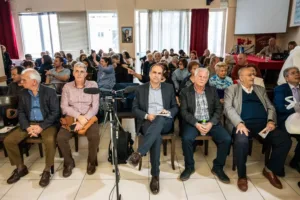 Οι «ταξιδευτές της προζας» με συγκέντρωση τροφίμων στον Πανηπειρωτικό Πάτρας ΦΩΤΟ