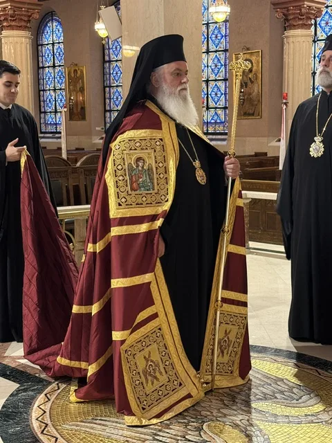 Ο Μητροπολίτης Καλαβρύτων και Αιγιαλείας Ιερωνύμου, για τις Μυροφόρες, στο Μανχάταν ΦΩΤΟ