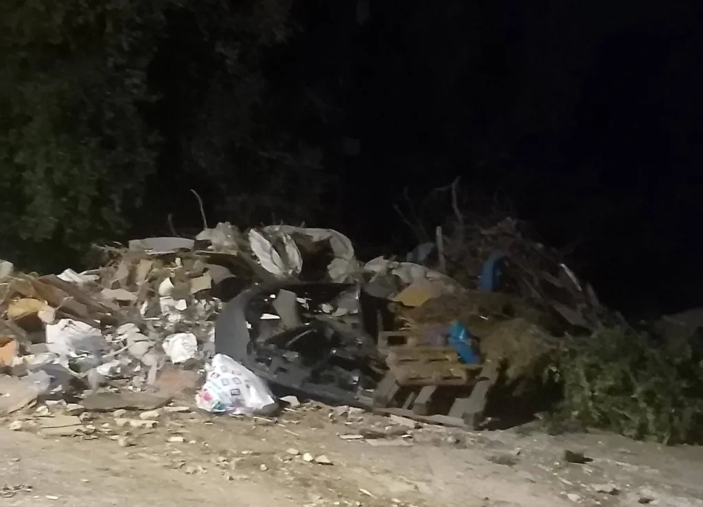 Πάτρα: Ιδού τα «βρώμικα» της πόλης σε κάθε γωνιά ΦΩΤΟ