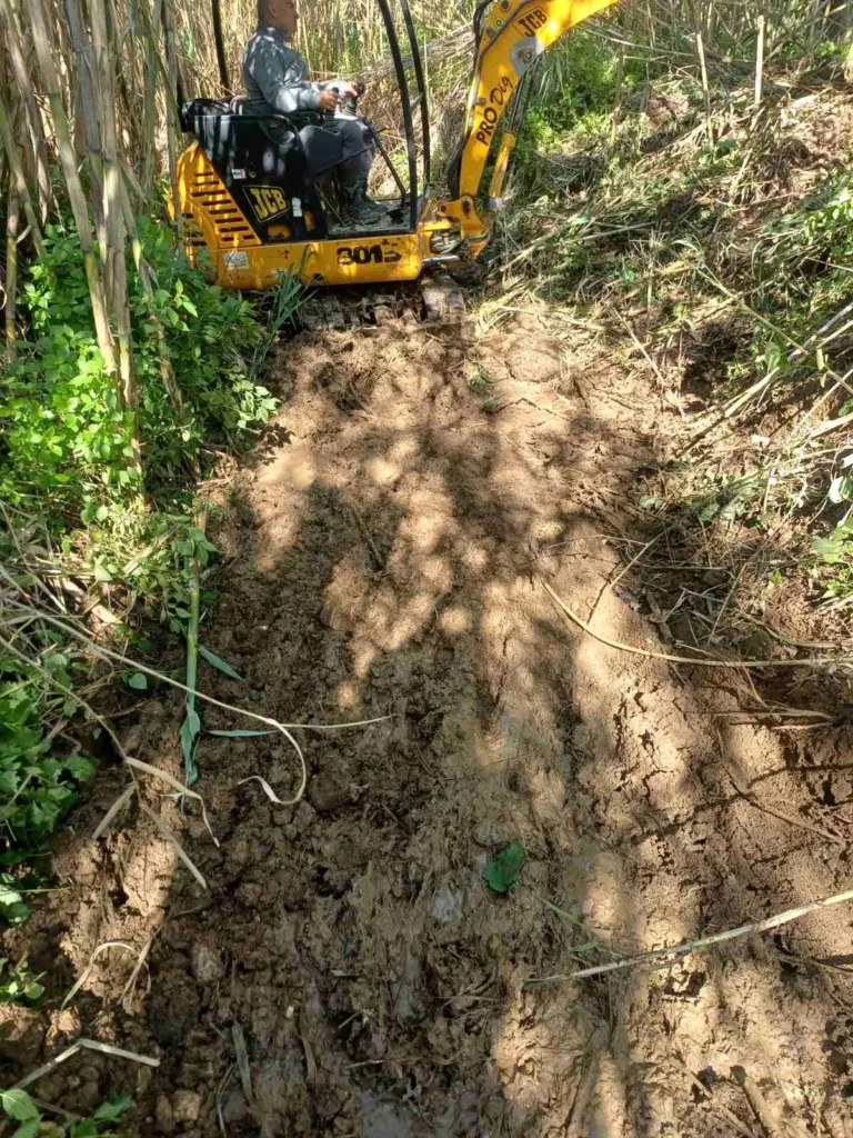 Πάτρα: Παρέμβαση στο ρέμα «Μαλαμαμούτης» υπό τον φόβο πλημμυρών ΦΩΤΟ