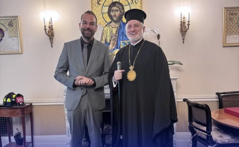 Πάτρα: Με «δώρα» της Δυτικής Ελλάδας στην Αμερική ο Φαρμάκης ΦΩΤΟ