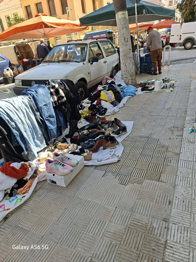 Πάτρα: Φουλ παρανομία σε Λαϊκή Αγορά και σε δημόσια θέα ΦΩΤΟ