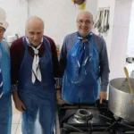 Στην Κουζίνα Αγάπης το 2ο Σύστημα Προσκόπων Πατρών ΦΩΤΟ