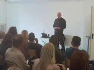 Η Τεχνητή Νοημοσύνη στο Σχολείο Δεύτερης Ευκαιρίας Πάτρας ΦΩΤΟ