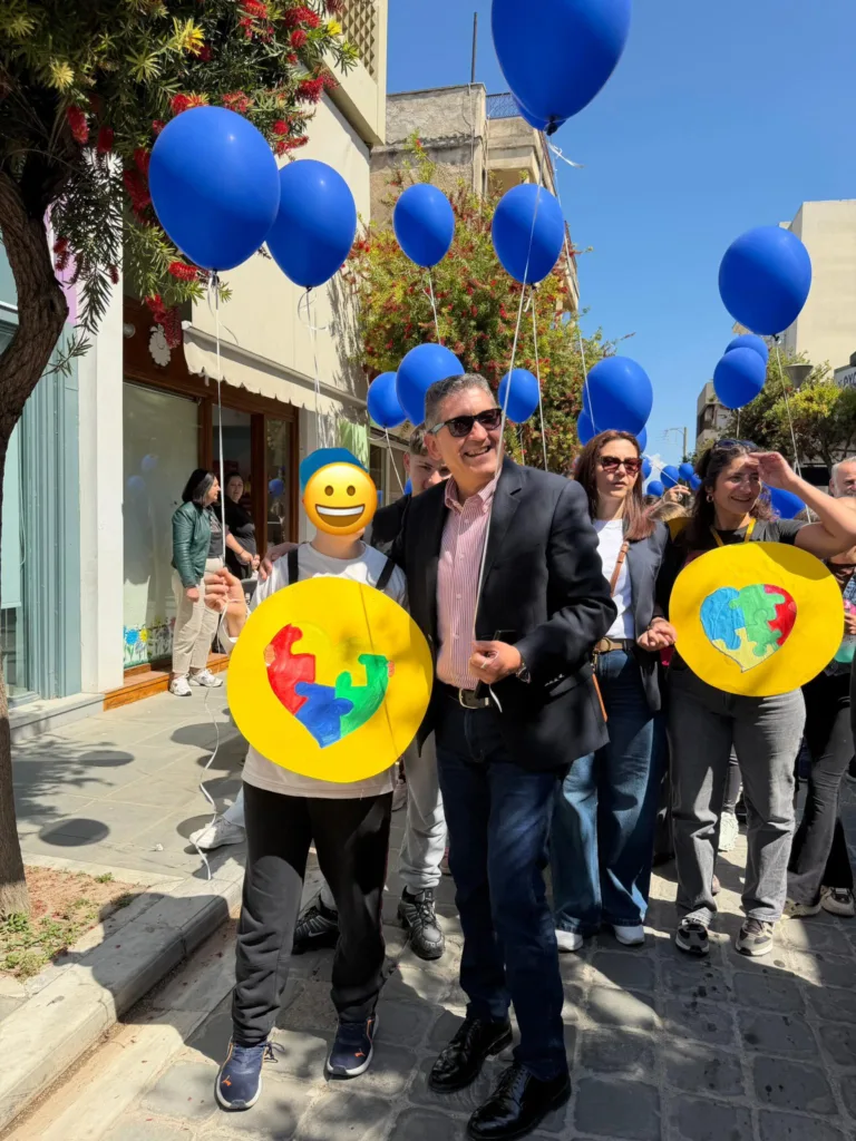 Ο περίπατος για τον αυτισμό από την «Πάλεια» Κάτω Αχαΐας ΦΩΤΟ