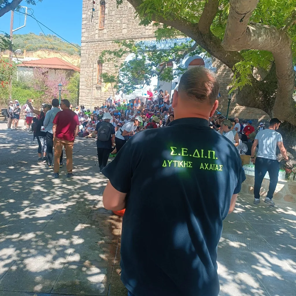 Οι εθελοντές Δυτικής Αχαΐας στο «Μονοπάτι της Εκεχειρίας» ΦΩΤΟ