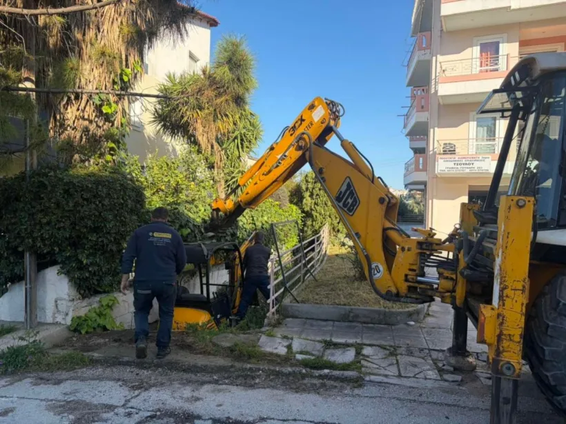 Πάτρα: Παρέμβαση στο ρέμα «Μαλαμαμούτης» υπό τον φόβο πλημμυρών ΦΩΤΟ