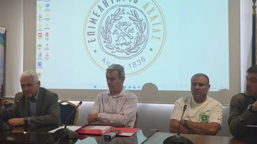 Αχαΐα: Ελεγχοι καυσίμων για παρανομίες - Σύσκεψη με τους βενζινοπώλες ΦΩΤΟ