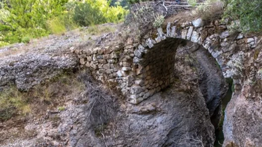 Καλάβρυτα: Νέα πρότζεκτ για Κάνισκα, Ειρηνοδικείο, Μαθητική Εστία, Λάδωνα - Οι μελέτες στο Patrapress.gr