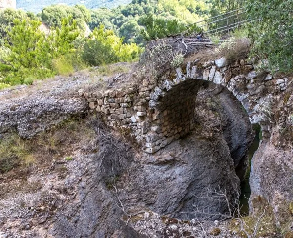 Καλάβρυτα: Νέα πρότζεκτ για Κάνισκα, Ειρηνοδικείο, Μαθητική Εστία, Λάδωνα - Οι μελέτες στο Patrapress.gr